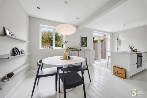 4 bedroom detached house for sale, Beechwood, Knutsford, WA16