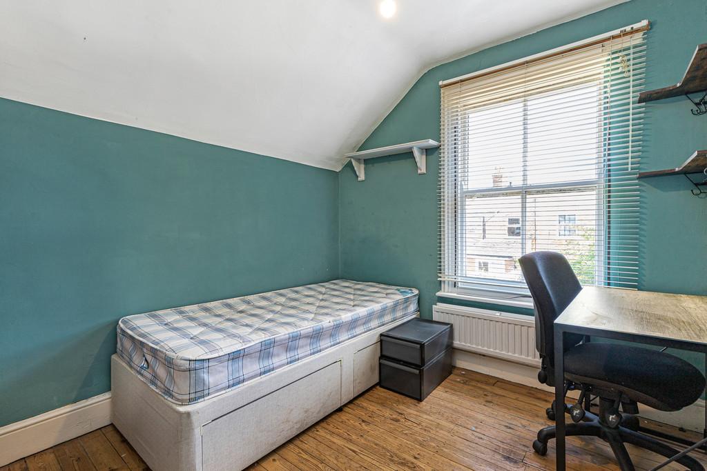 Bedroom 3 - Angle 2