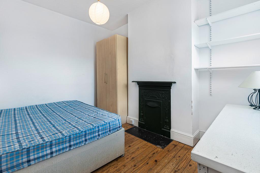 Bedroom 2 - Angle 1