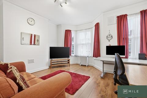 1 bedroom flat for sale, Osborne Road, London NW2