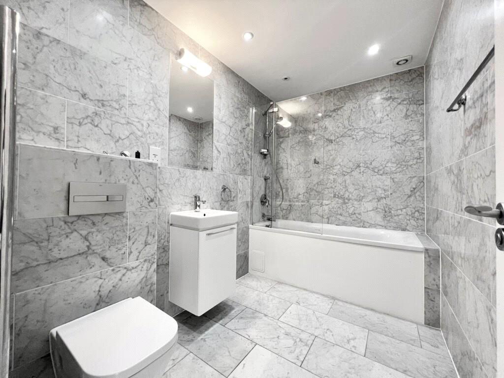 Flat 5 46 chippenham 4