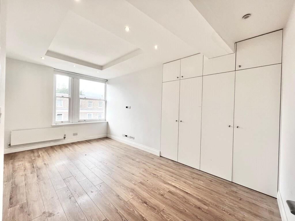 Flat 5 46 chippenham 5