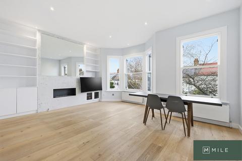 2 bedroom apartment to rent, Bramston Road, London NW10