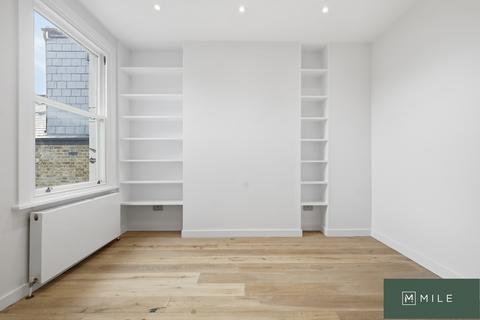 2 bedroom apartment to rent, Bramston Road, London NW10