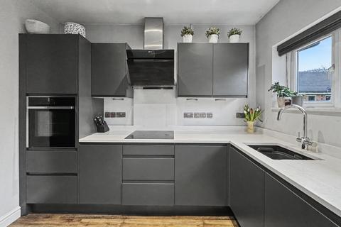 2 bedroom flat for sale, Regency Lodge, St. Anns Road, Prestwich, M25
