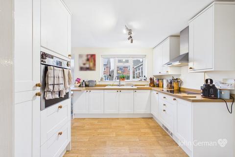 undefined, Stewart Close, Branston
