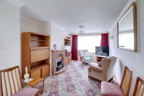 2 bedroom end of terrace house for sale, Broxburn Drive, South Ockendon RM15