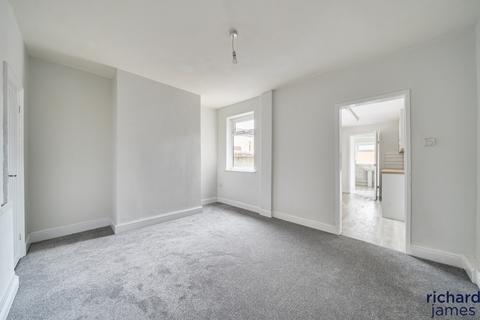 2 bedroom terraced house for sale, Dean Street, Swindon, SN1