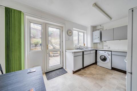 undefined, Parry Close, Somerset BA2
