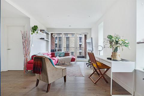 2 bedroom apartment to rent, Mary Neuner Road, Hornsey N8