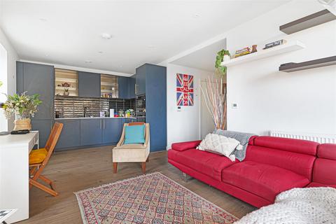 2 bedroom apartment to rent, Mary Neuner Road, Hornsey N8