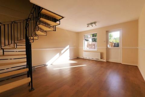 2 bedroom terraced house to rent, Hambledon Close, Hillingdon UB8