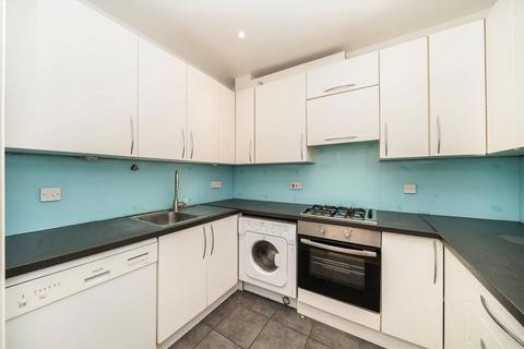 1 bedroom flat for sale, Kennington Road, London SE11