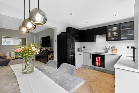 3 bedroom terraced house for sale, Princes Avenue, Watford, WD18