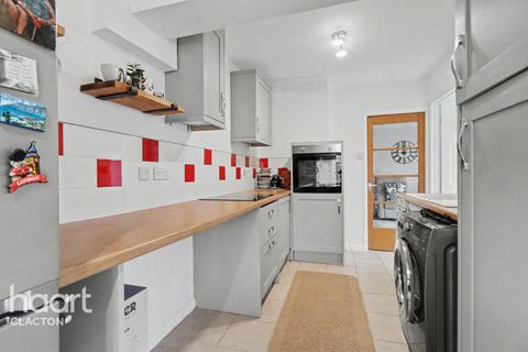 2 bedroom semi-detached bungalow for sale, Burrs Road, Clacton-On-Sea