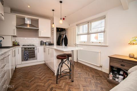 2 bedroom apartment for sale, Llandaff Road, Pontcanna, Cardiff