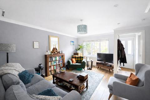 undefined, Pennine Gardens, Dibden Purlieu, Southampton
