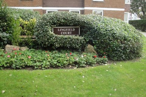 2 bedroom apartment to rent, Lingfield Court, Blount Road