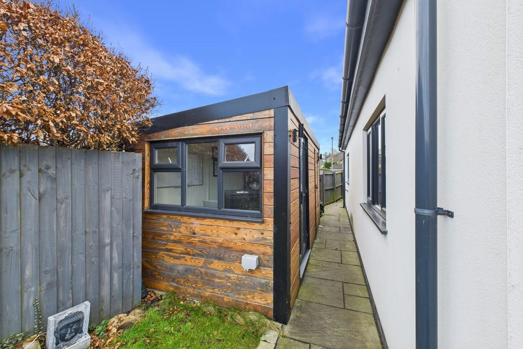 Garden Office