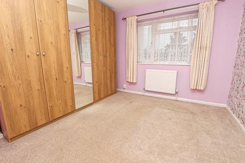 3 bedroom semi-detached house for sale, Ruskin Avenue, Wellingborough NN8