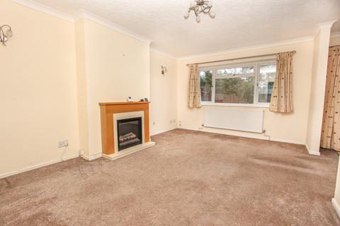 3 bedroom semi-detached house for sale, Ruskin Avenue, Wellingborough NN8