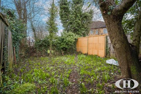 2 bedroom maisonette for sale, Stratford Road, Hayes