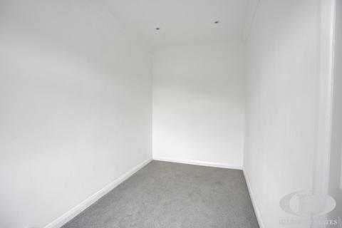 2 bedroom maisonette for sale, Stratford Road, Hayes