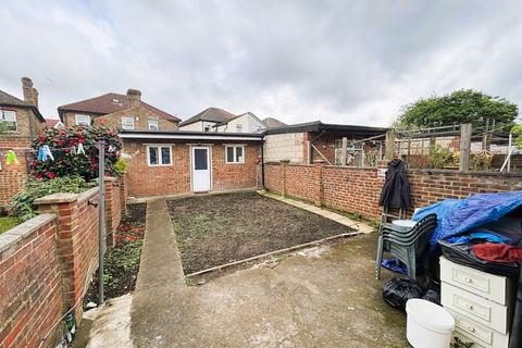 undefined, Featherstone Road, Southall