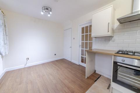 undefined, Western Close, Garden City