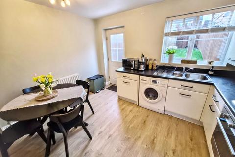 2 bedroom townhouse for sale, Walton Heights, Liversedge