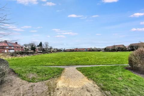 2 bedroom townhouse for sale, Walton Heights, Liversedge