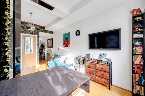 undefined, Wallis House, Great West Quarter, Brentford