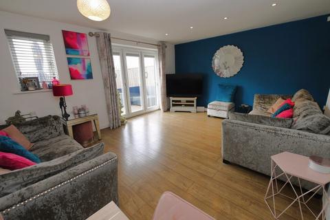 4 bedroom detached house for sale, Springwell Lane, Doncaster DN4