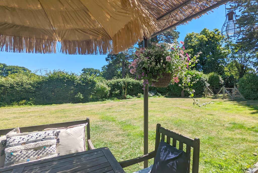 Tiptoe Farm Parasol