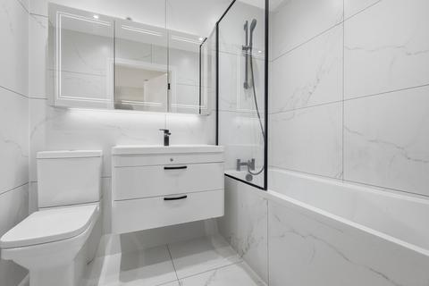 3 bedroom apartment for sale, Charcot Road, London