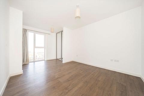 2 bedroom flat for sale, Damsel Walk, London NW9