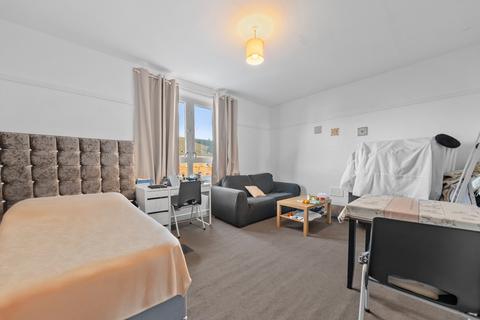 1 bedroom flat for sale, Earl Street, Scotstoun, Glasgow