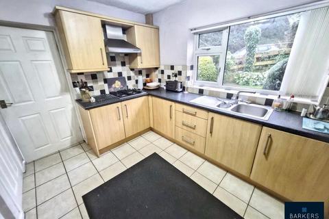 3 bedroom semi-detached house for sale, County Close, Batley