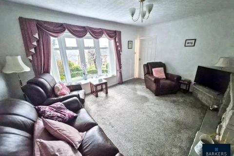 3 bedroom semi-detached house for sale, County Close, Batley