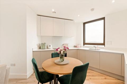 2 bedroom flat for sale, Goodhall Street, London NW10