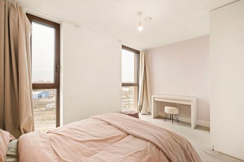 2 bedroom flat for sale, Goodhall Street, London NW10