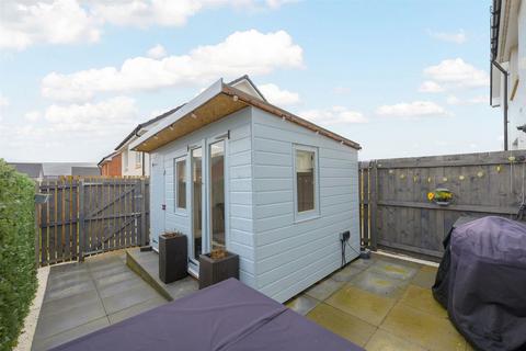 undefined, Waddell Terrace, Shotts ML7
