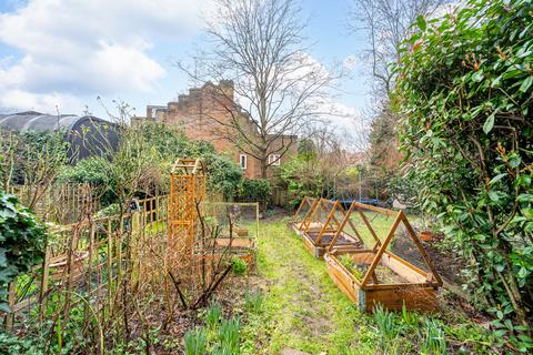 1 bedroom apartment for sale, Crouch Hall Road, Crouch End N8