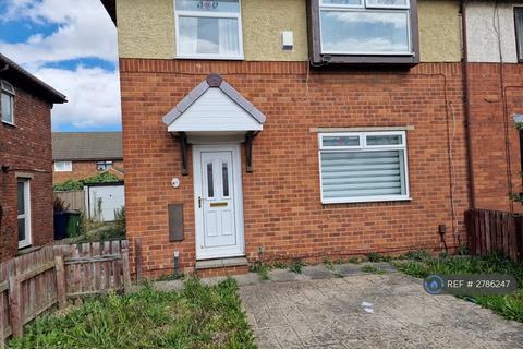 3 bedroom end of terrace house to rent, Arundel Road, Grangetown, Middlesbrough, TS6