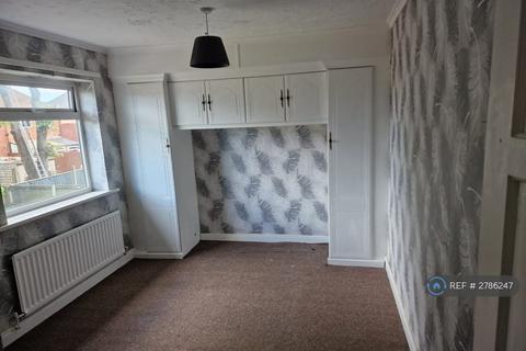 3 bedroom end of terrace house to rent, Arundel Road, Grangetown, Middlesbrough, TS6