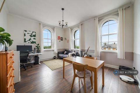 1 bedroom flat to rent, Galton House, London, SE18