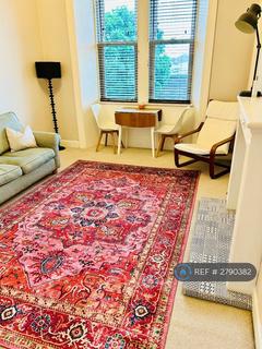 2 bedroom flat to rent, Broughton Road, Edinburgh, EH7