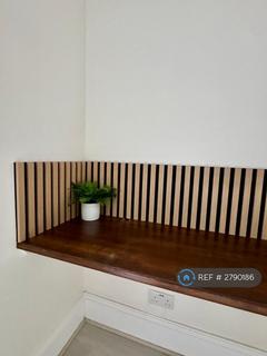 1 bedroom flat to rent, Elmbourne Road, London, SW17