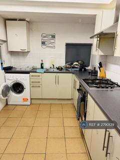 1 bedroom in a house share to rent, Durban Road, London, N17