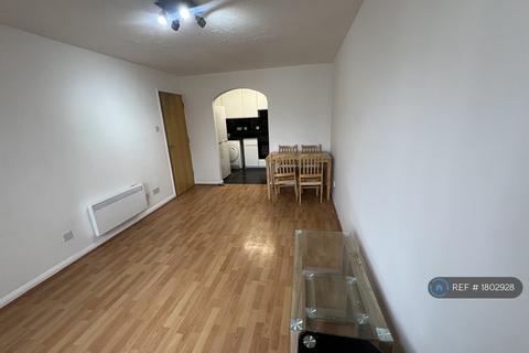 undefined, The Beeches, Hounslow, TW3